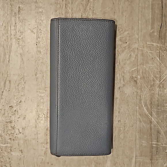 💕FURLA💕 Pebbled Leather Continental Long Wallet ~ Blue - Picture 2 of 9